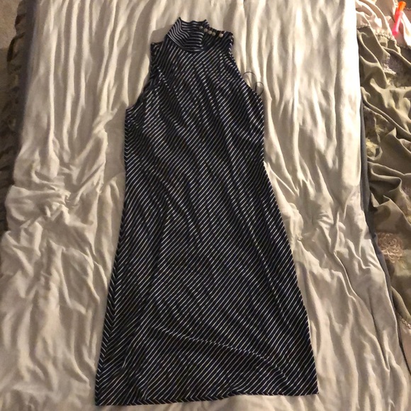 Ralph Lauren Dresses & Skirts - Ralph Lauren Navy and White Sheath Midi Dress